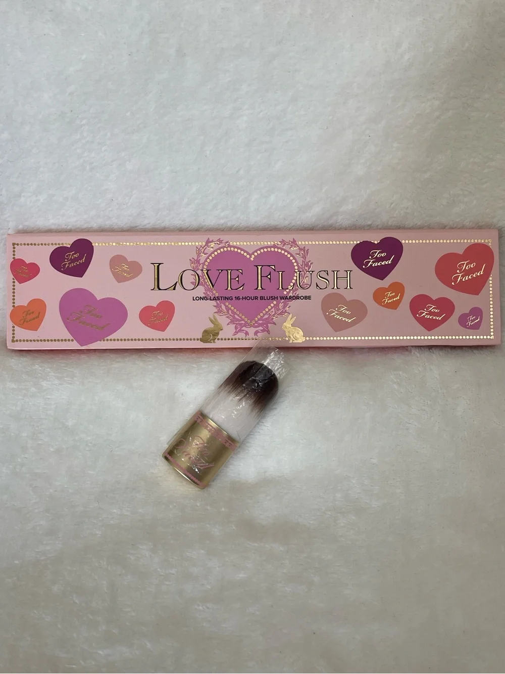 Too faced Love Flush long Lasting Blush Wardrobe and Small Brush applicator New